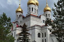 Illumination of the area of ??Archangel Michael Cathedral in the city of Arkhangelsk, 2018